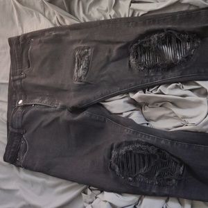 Ripped Black Skinny Jeans